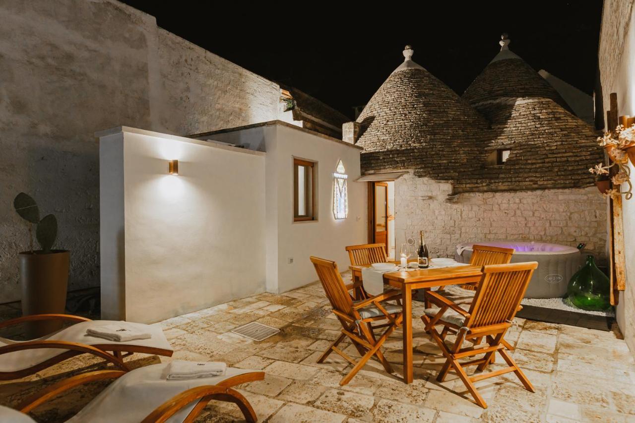 Milestones Modern Suite Trullo Jacuzzi Spa & Relax Alberobello Kültér fotó